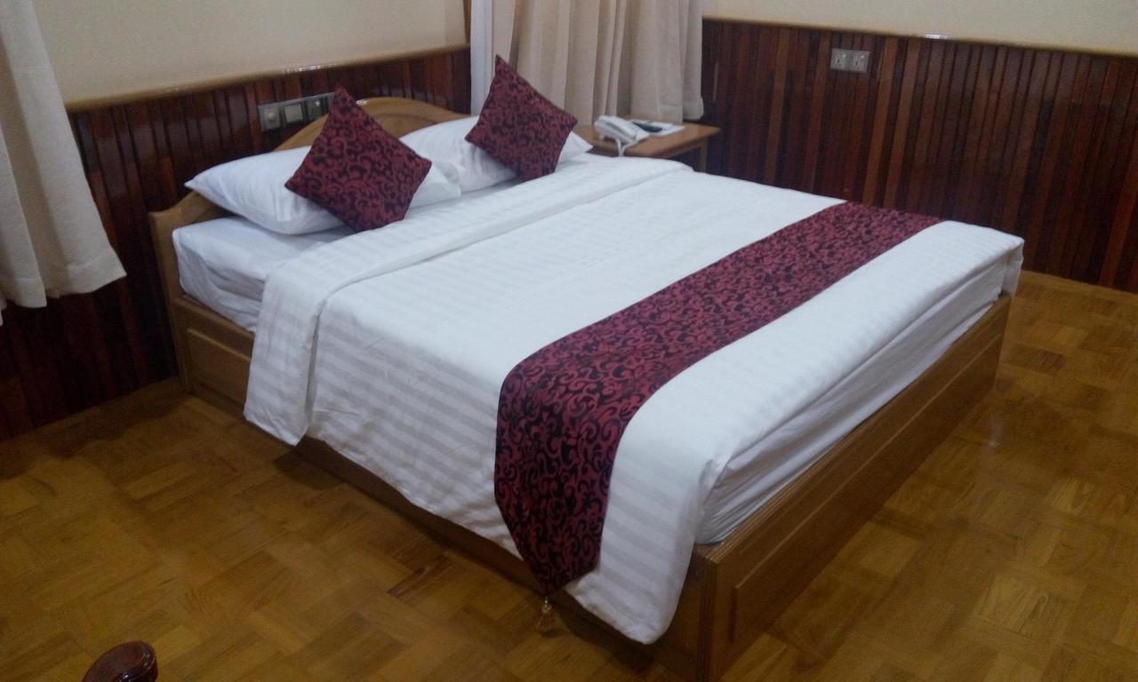 Hotel Juno Pakokku Quarto foto